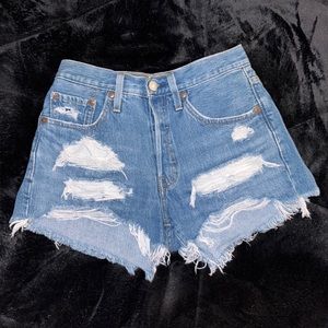 women’s 501 levis shorts